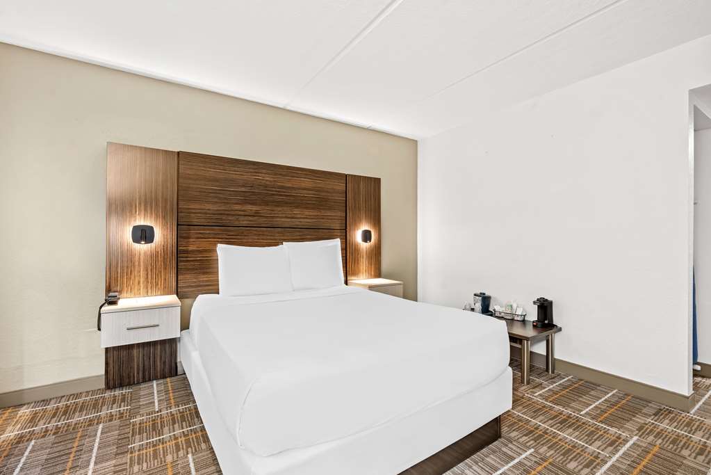 Sonesta Essential Orlando - photo 12