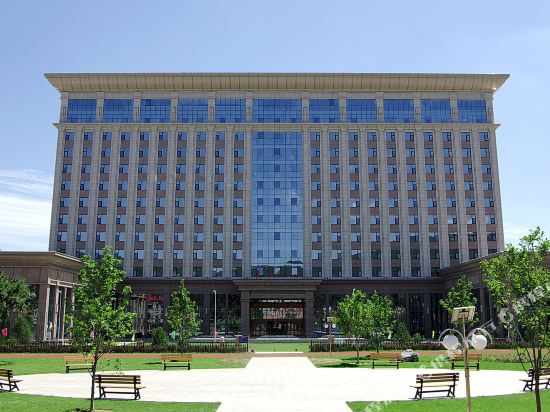 Huabei Hotel - last minute hotel in Beijing