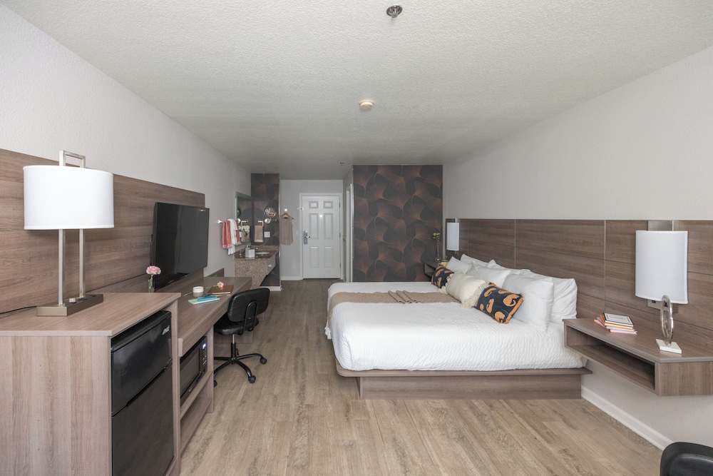 Lewis River Inn - featured photo