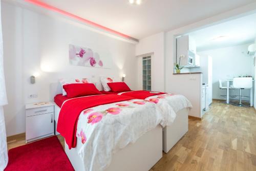 SB Apartment No 2