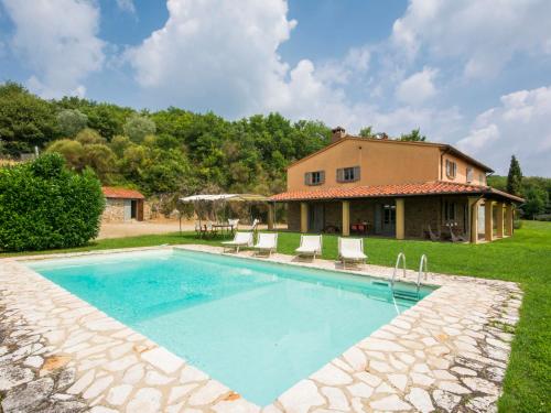 Villa la Piaggia Four Bedroom — 4-Star Luxury Hotel in Civitella In Val Di Chiana, Italy