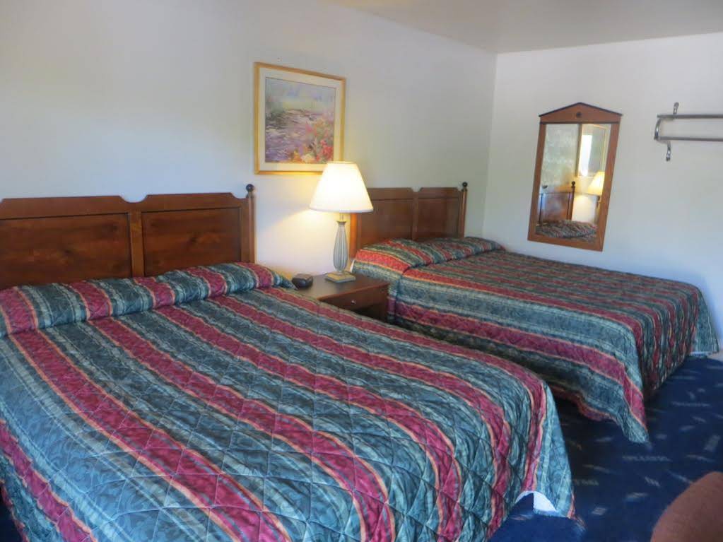 Park Ridge Inn - photo 7