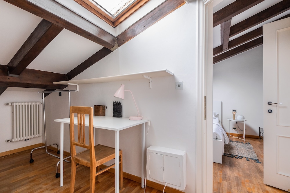 Loft Con 2 Terrazzi Nei Pressi Della Johns Hopkins University — Bologna — photo 4