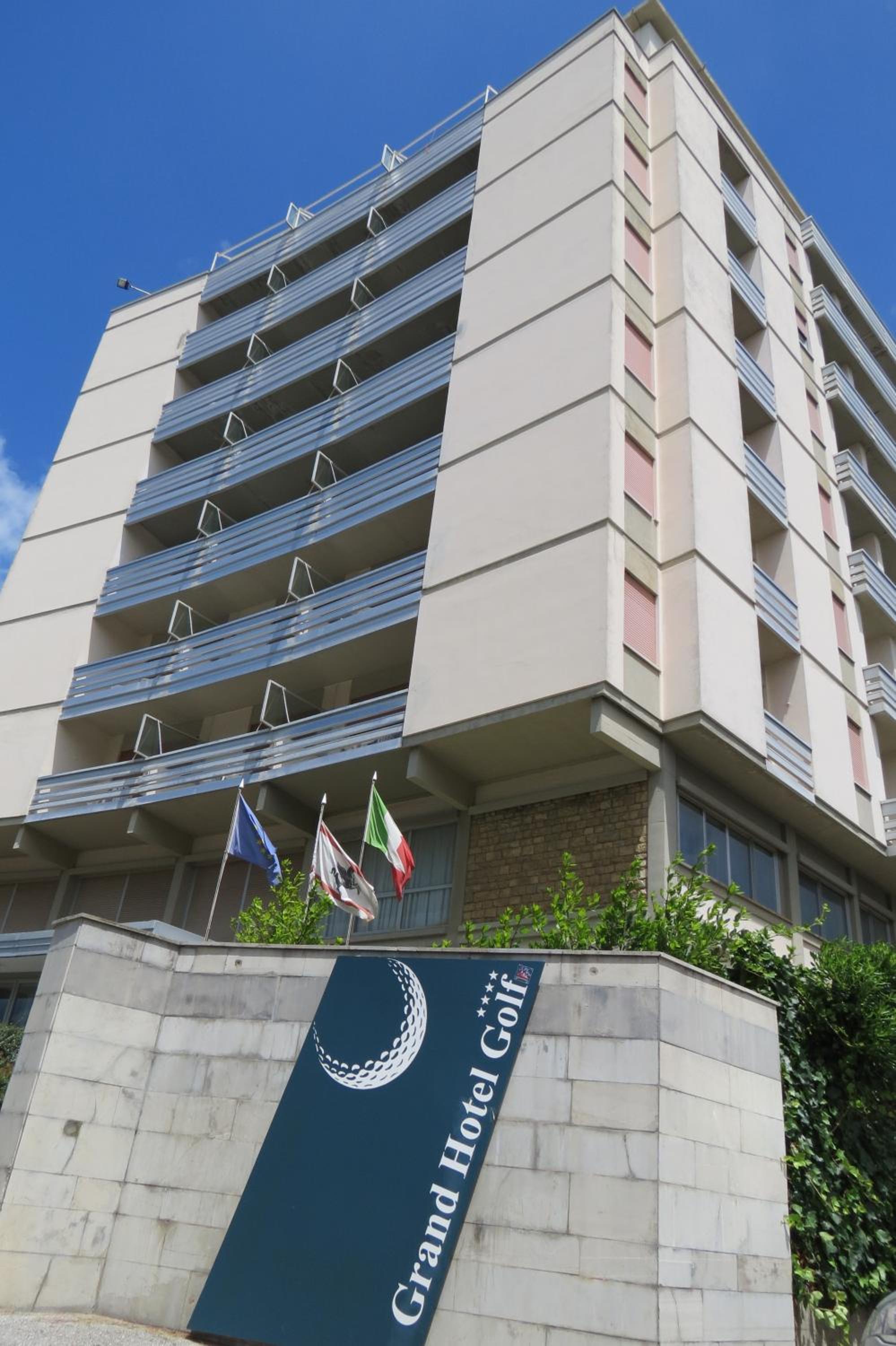 Grand Hotel Golf in Marina Di Pisa-Tirrenia-Calambrone, Italy