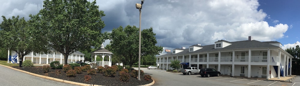 Baymont by Wyndham Anderson Clemson - photo 16