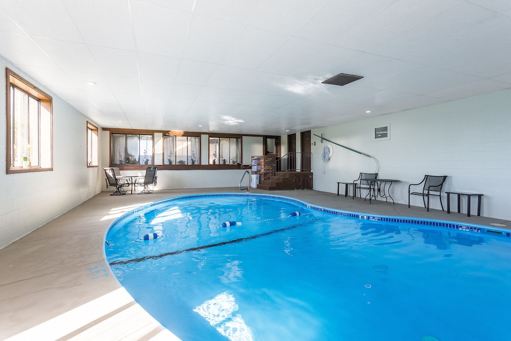 Quality Inn Farmington - photo 3