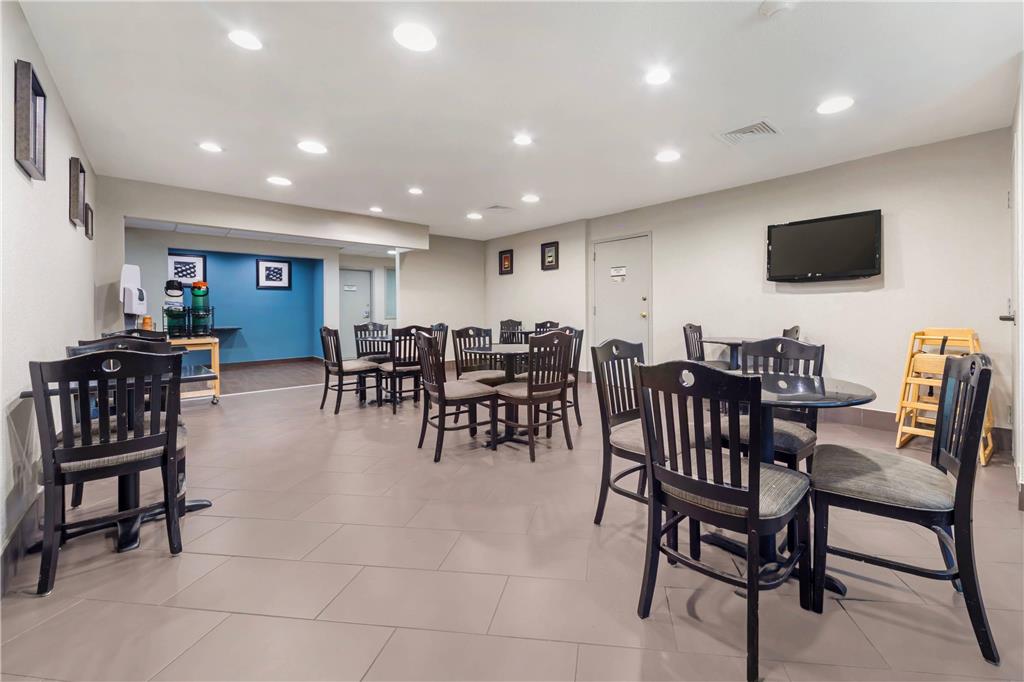 Quality Inn & Suites NJ State Capital Area - photo 62