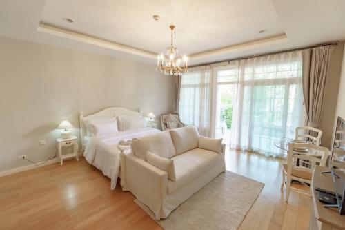 CastellStay — 4-Star Luxury Hotel in None, Thailand