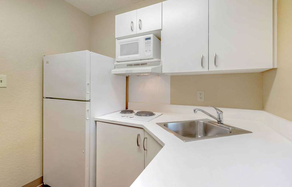 Extended Stay America Select Suites Orlando Maitland 1760 Pe - photo 13
