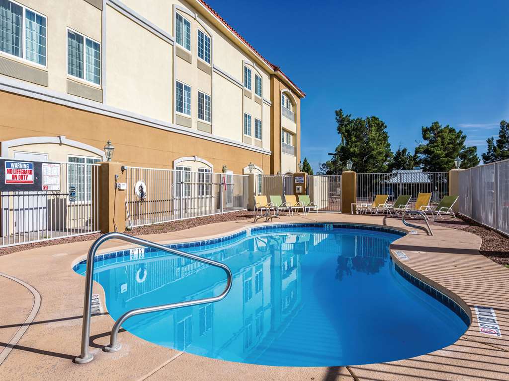 La Quinta Inn & Suites by Wyndham Deming - photo 8