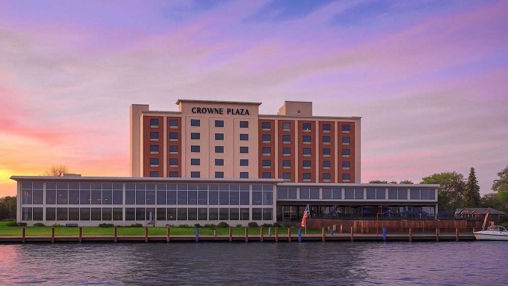 Crowne Plaza Niagara Falls NY Riverside by IHG - photo 102
