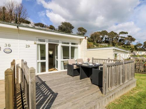 Seas The Day - carbon neutral hotel in Ventnor