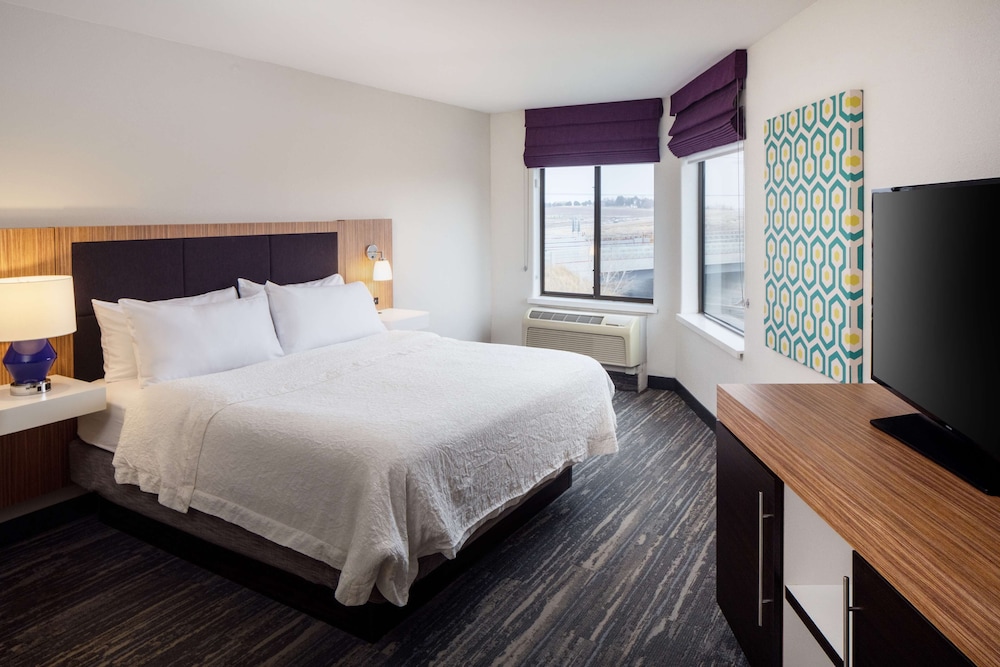 Hampton Inn & Suites Parker - photo 5