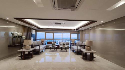 Pasay Coast Residences JCMJ — 4-Star Luxury Hotel in Manila, Philippines