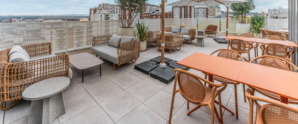 Edgar Suites La Défense Puteaux in Puteaux, France