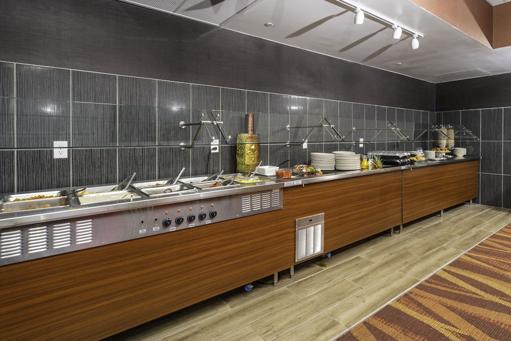 Holiday Inn Louisville East Hurstbourne by IHG - photo 52