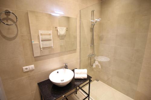 Shartava Deluxe Apartment