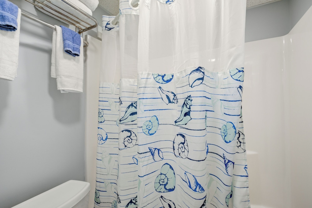 Ocean 7 - photo 268