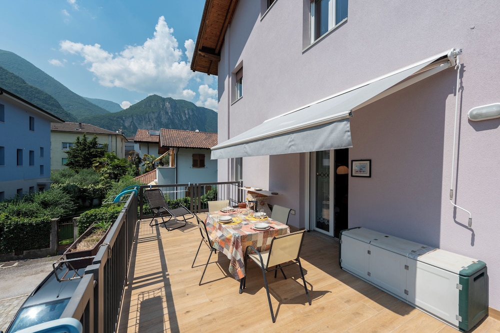 Casa De Nardis Sunny House — 4-Star Luxury Hotel in Riva Del Garda, Italy