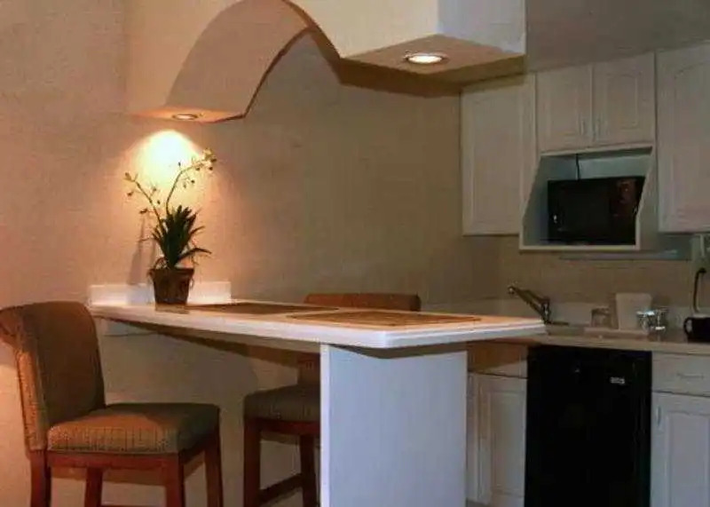 Gainesville Hotel & Conference Center - photo 5
