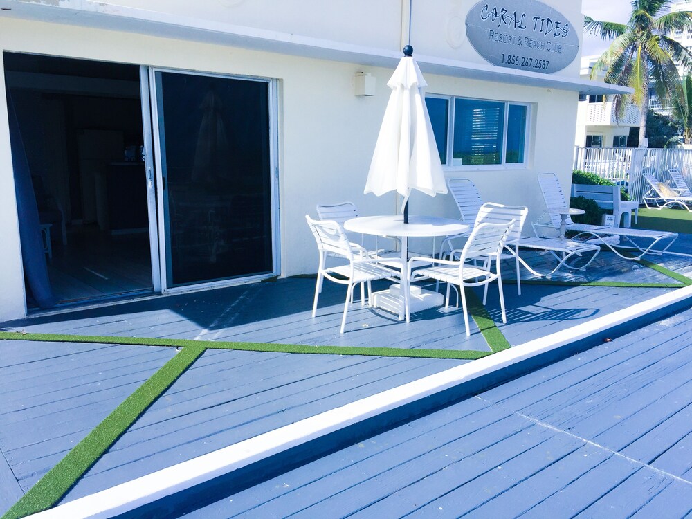 Coral Tides Resort - photo 28