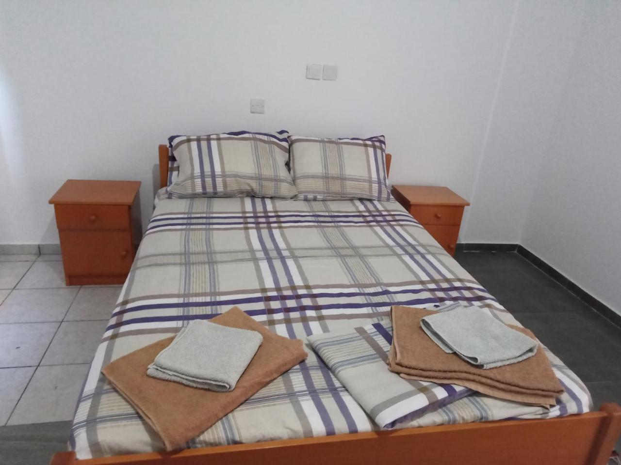 Ariadnis 3 Beds Apt