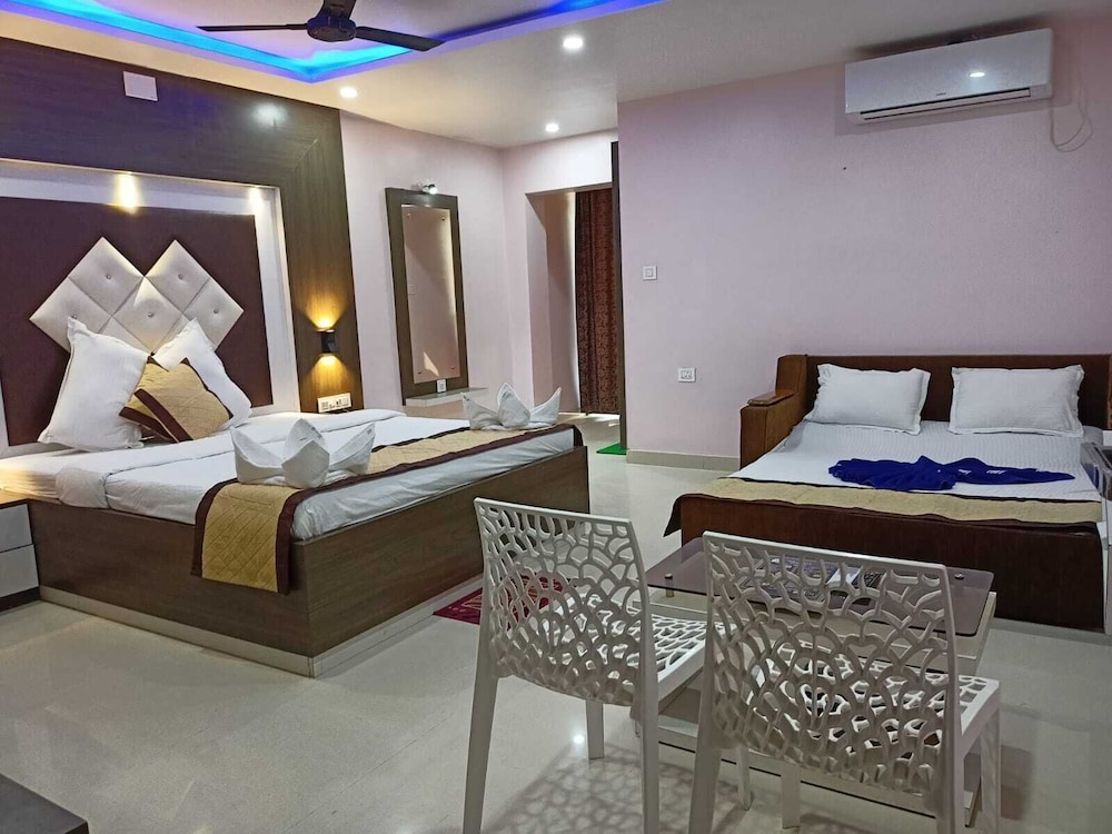 Hotel Dayal International in Digha, India
