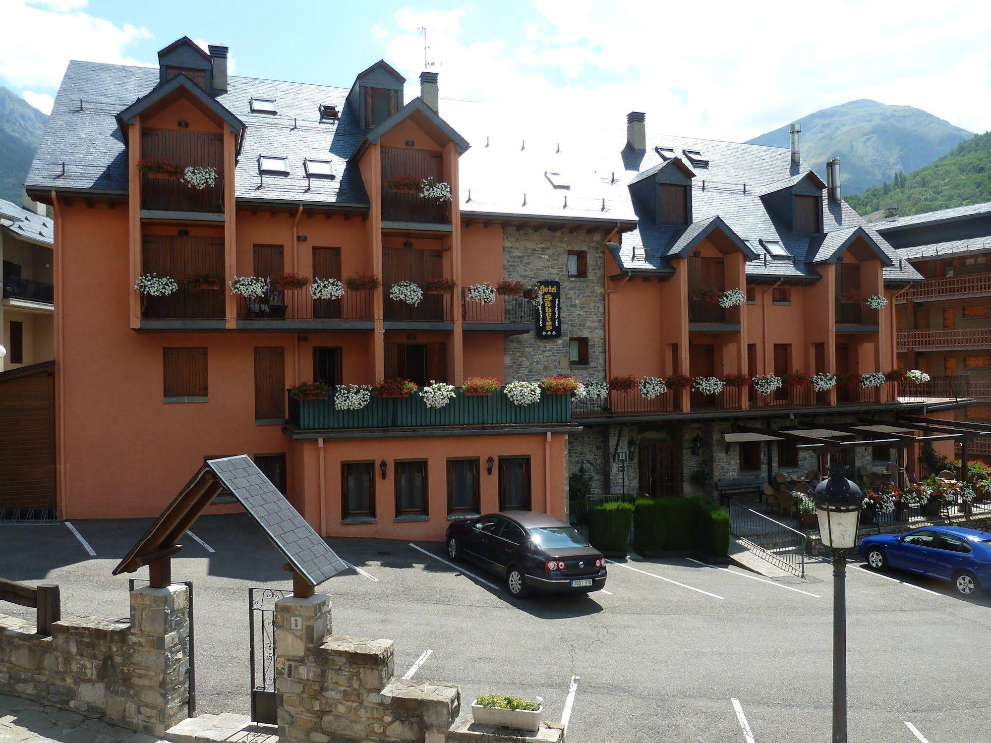 Hotel Sabocos — Lleida