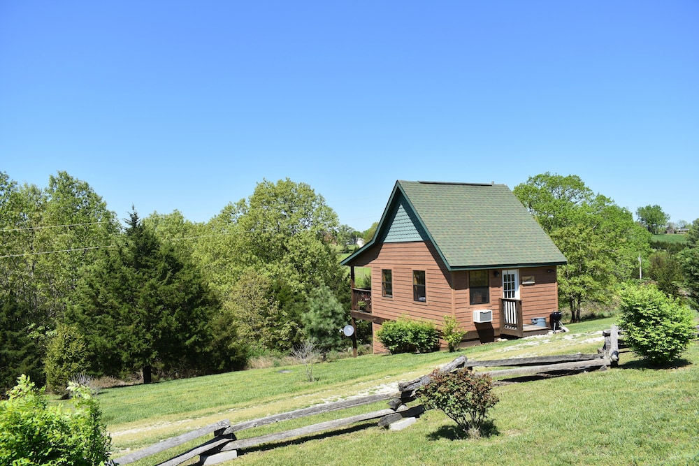 Bear Creek Lodge Cabin Resort - photo 114
