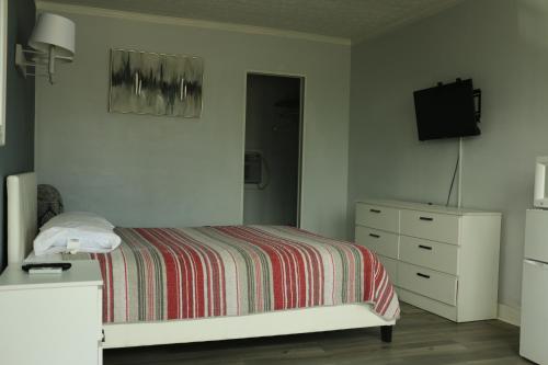 Travel Inn Fort Pierce - photo 41