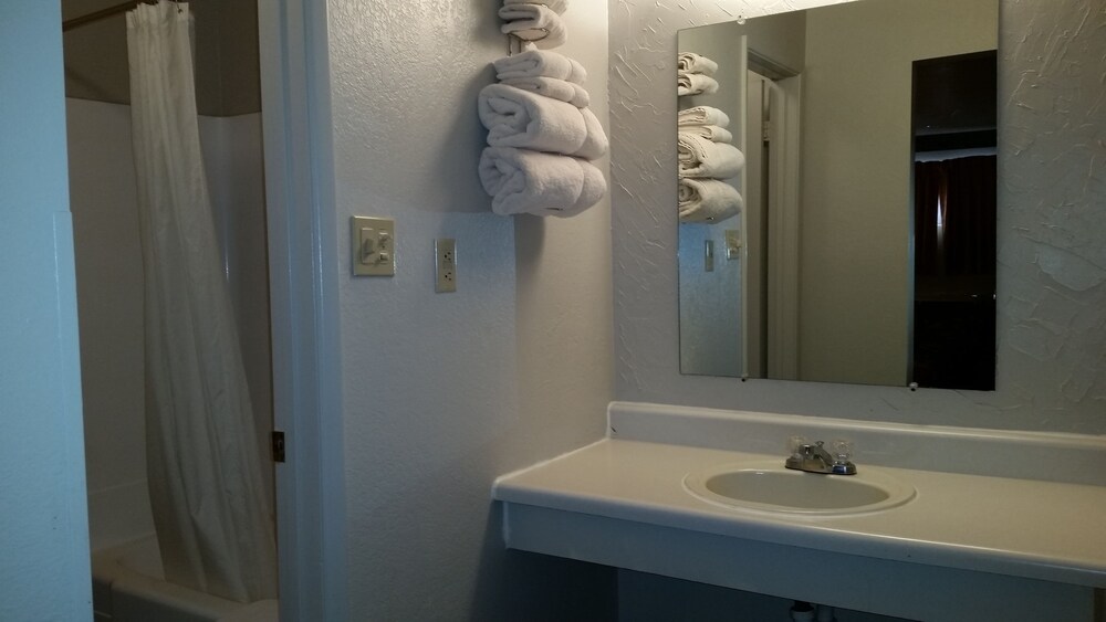 Rode Inn Motel - photo 28