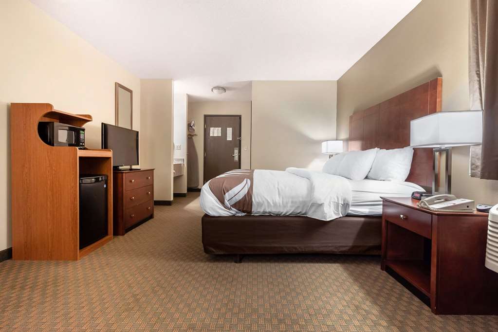 Quality Inn Hays I 70 - photo 27
