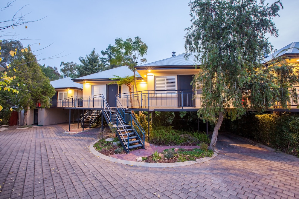 The Mill Apartments — 4-Star Luxury Hotel in Clare, Australia
