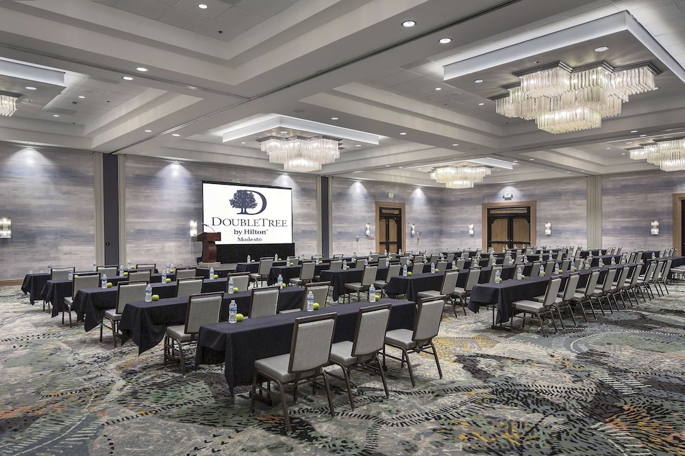 DoubleTree by Hilton Hotel Modesto - photo 46