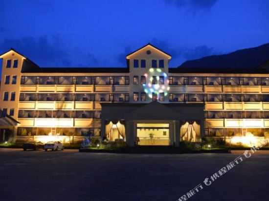 Jiayi Hotel — hotel in Jiannan