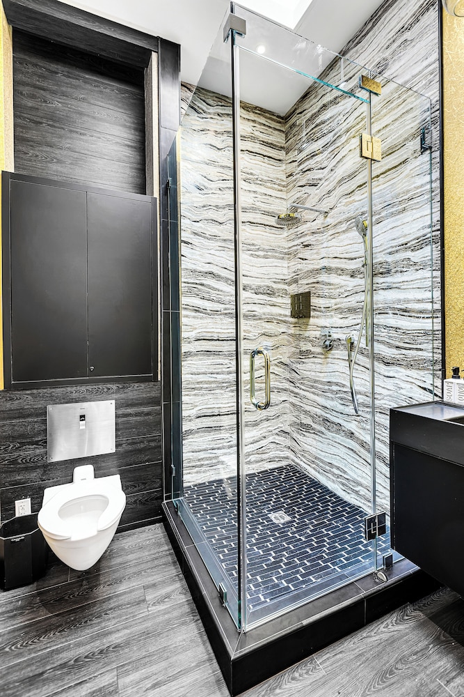 SW Beach Hotel - photo 57