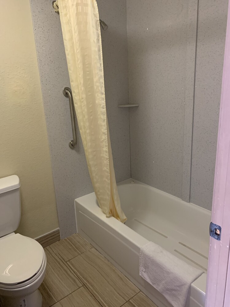 Grandpark Inn - photo 11
