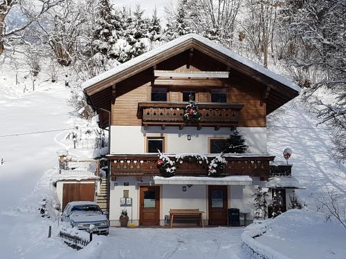 Haus Gandler — 4-Star Luxury Hotel in Zell Am See, Austria
