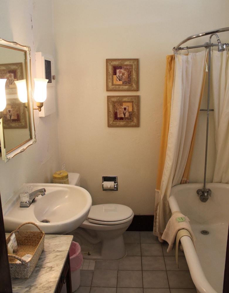 The Hotel Limpia - photo 63