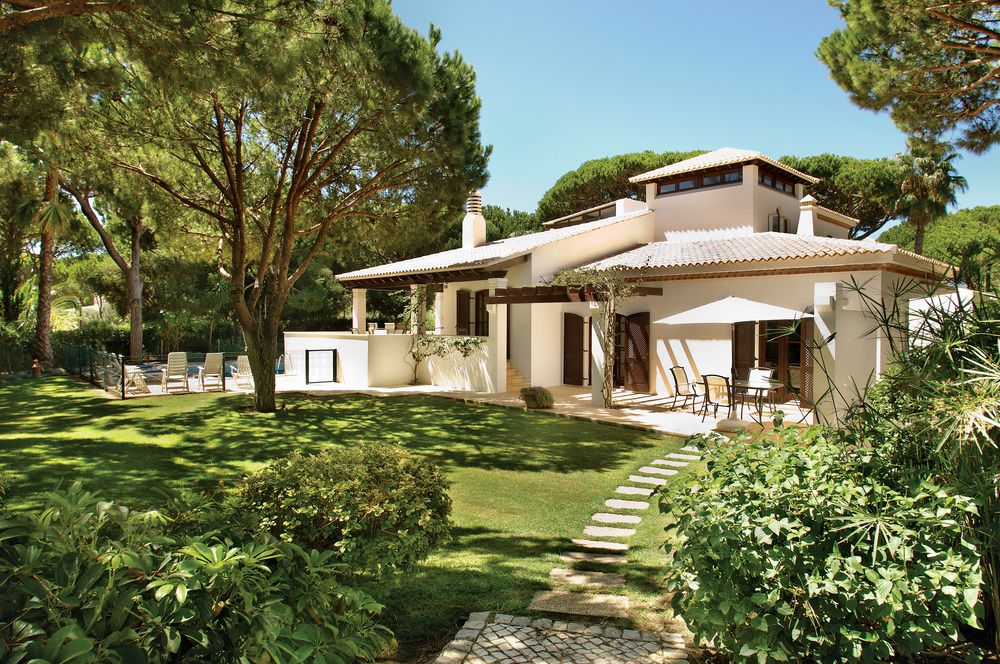 Pine Cliffs Village in Albufeira, Portugal