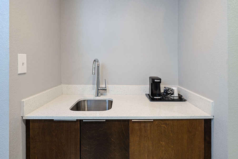 Hampton Inn Richmond Midlothian Turnpike - photo 23
