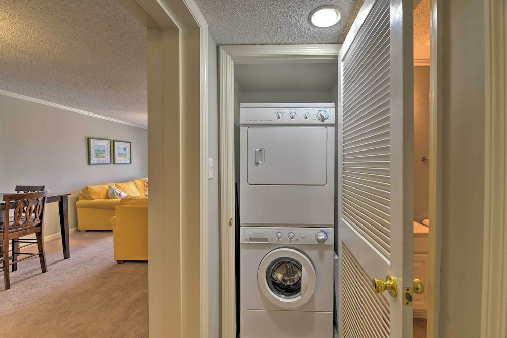 Emerald Isle Resort Style Condo Walk to Beaches - photo 11