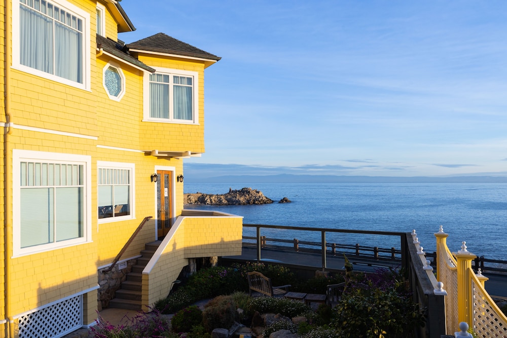 Seven Gables Inn on Monterey Bay A Kirkwood Collection Hotel - photo 136