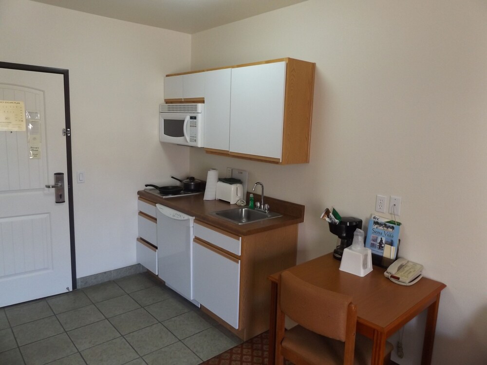 Sierra Vista Extended Stay - photo 13