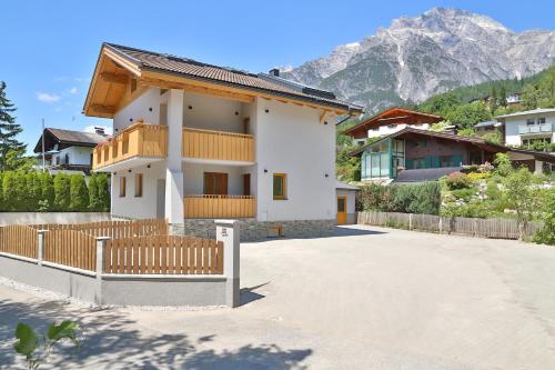 Sonnrain GmbH Apartment Sonnberg 77 Leogang — 4-Star Luxury Hotel in Leogang, Austria