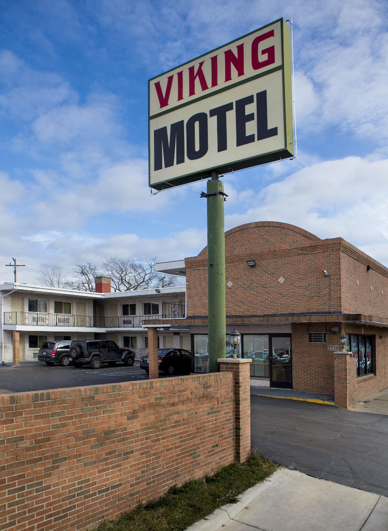 Viking Motel Detroit - featured photo