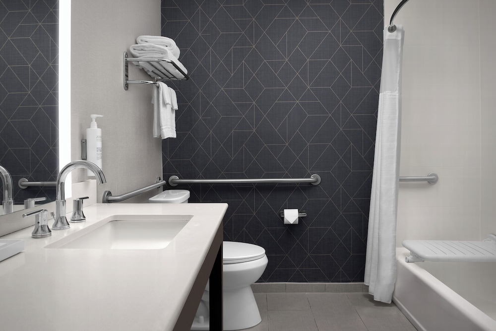 Homewood Suites by Hilton Vancouver Portland - photo 23