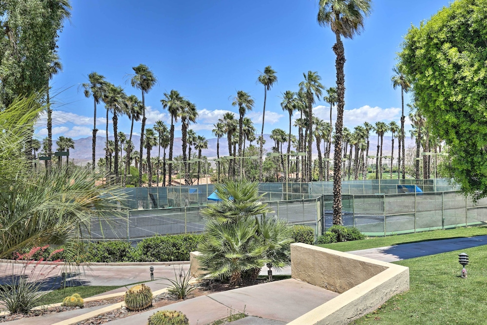 Luxury Remodeled Palm Desert Resort Condo - photo 19