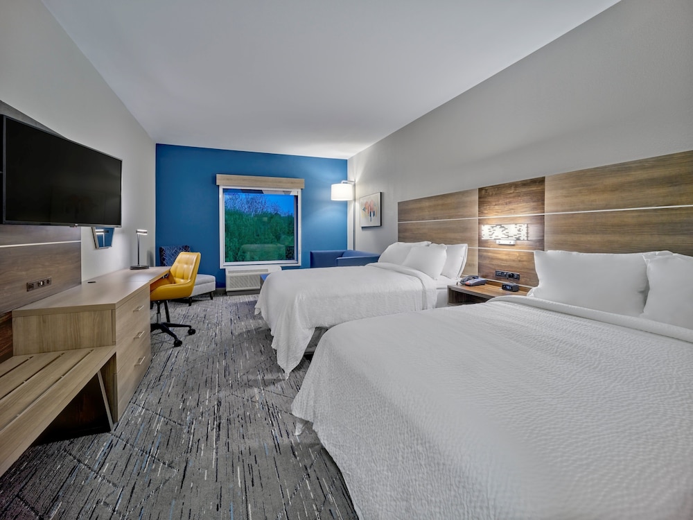 Holiday Inn Express Huntsville Space Center by IHG - photo 6