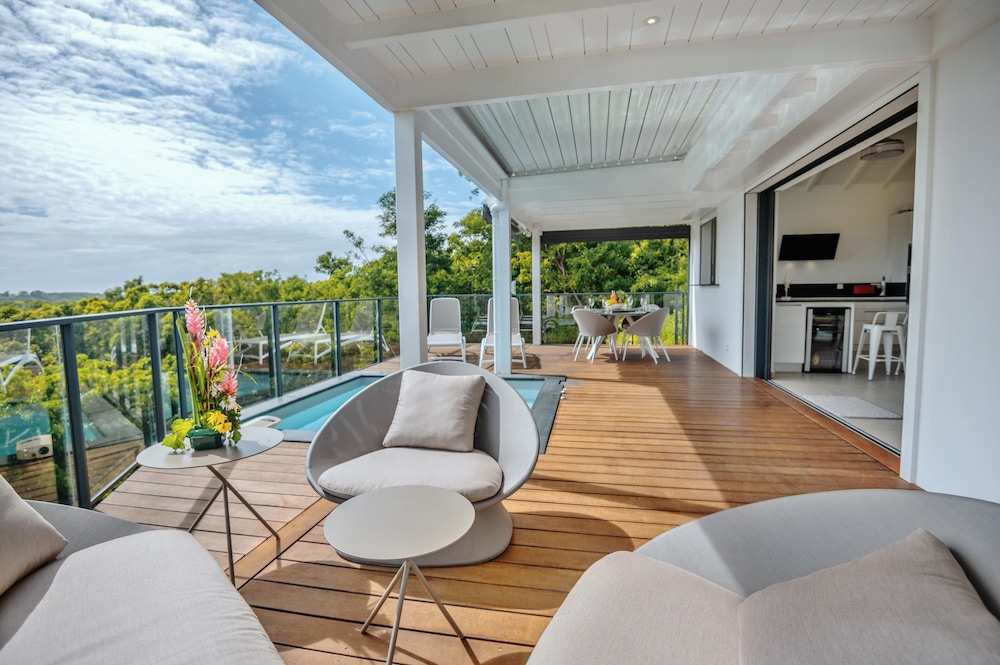 Villas Vista Del Mar — 4-Star Luxury Hotel in Sainte-Anne, Guadeloupe